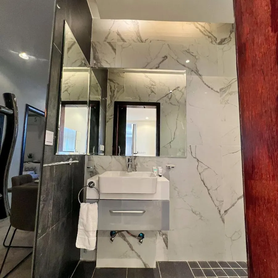 Urban Luxury Apartment جدة 0*,